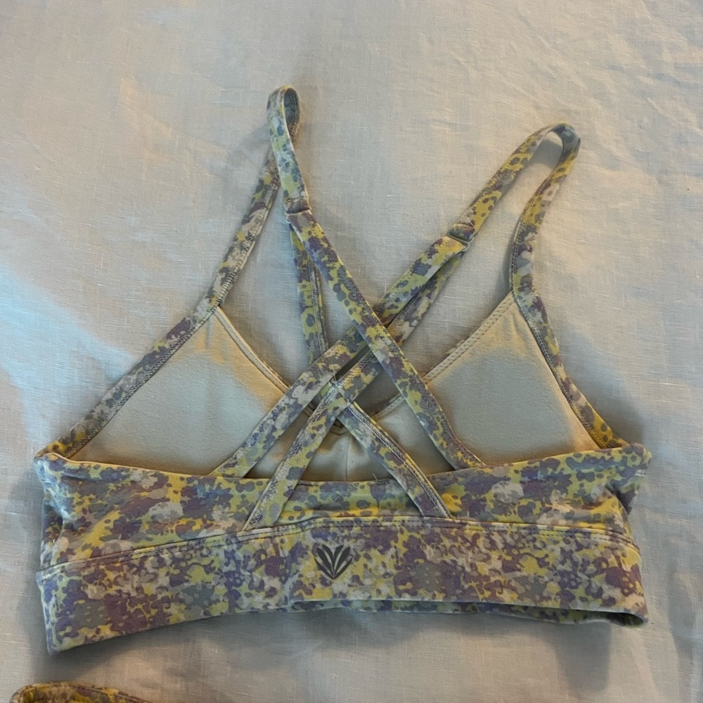 Work out set - Picture 2 of 3
